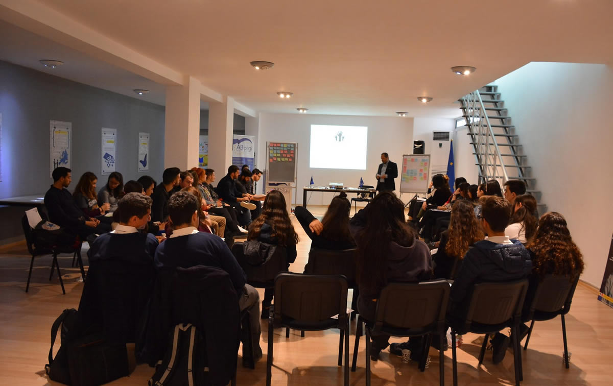 Mesleki Eğitim Kurumları için Faydalanıcı Değerlendirme Anketi